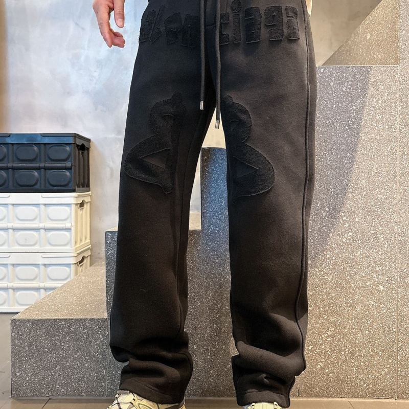 Ba*len*cia*ga pants